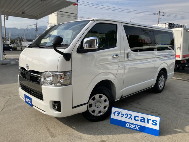TOYOTA / HIACE van 4WD