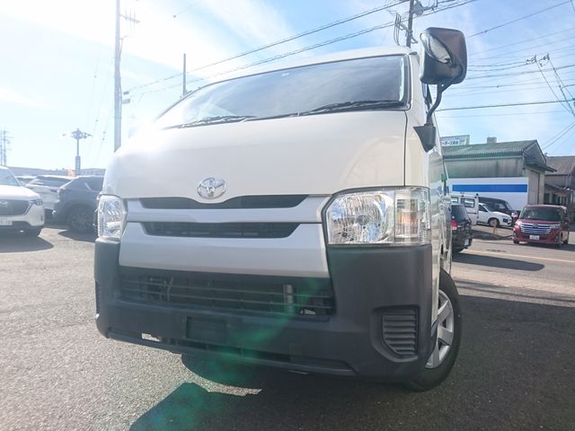 TOYOTA / HIACE van 2WD