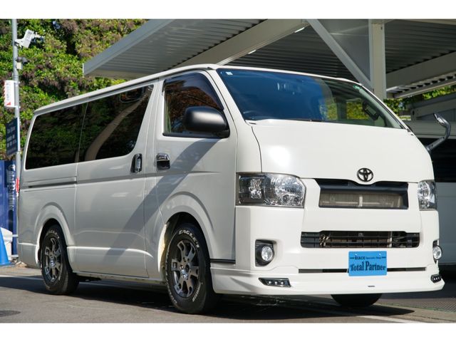 TOYOTA / HIACE van 2WD