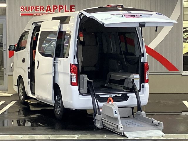 NISSAN / NV350 CARAVAN 4WD