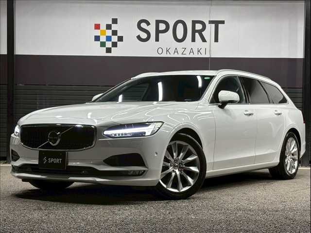 VOLVO / VOLVO V90