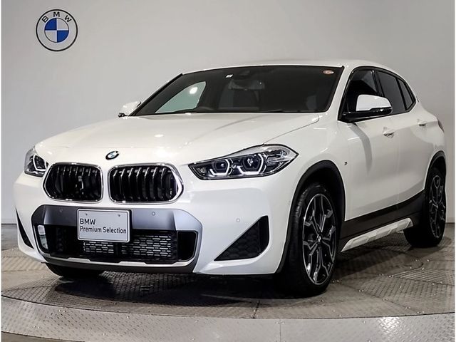 BMW / BMW X2