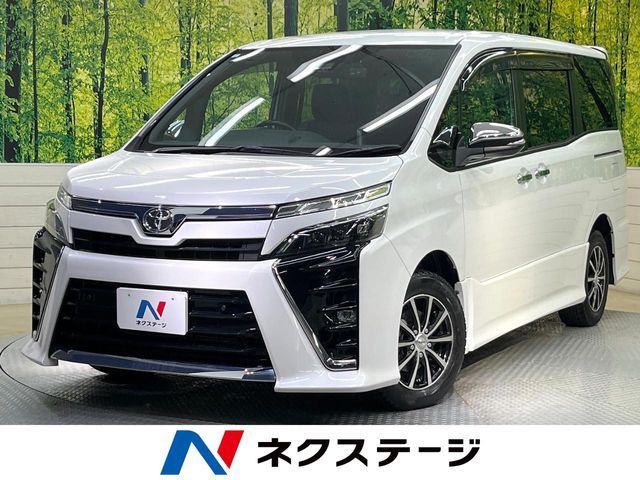 TOYOTA / VOXY