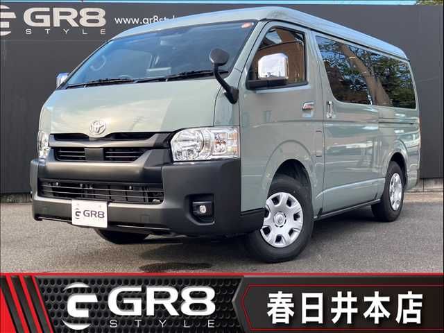TOYOTA / HIACE van 4WD