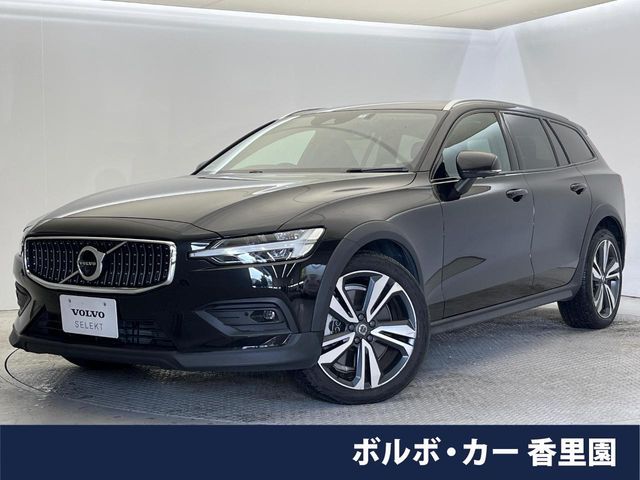 VOLVO / VOLVO V60 CROSS COUNTRY