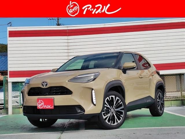 TOYOTA / YARIS CROSS HYBRID