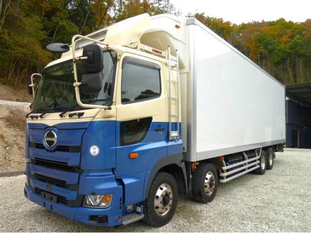 HINO / PROFIA