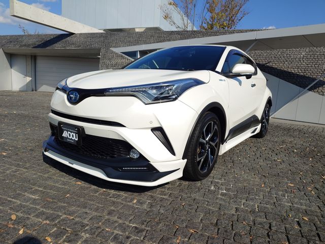 TOYOTA / C-HR