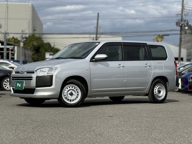 TOYOTA / PROBOX van HYBRID