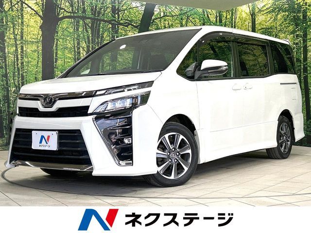 TOYOTA / VOXY
