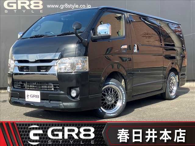 TOYOTA / HIACE van 4WD