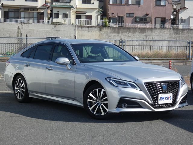 Japanese used car Ref# 1452032 TOYOTA / CROWN sedan hybrid