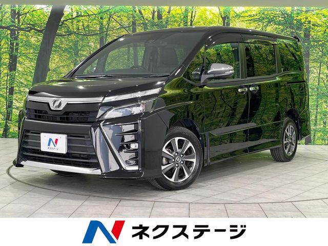 TOYOTA / VOXY 4WD