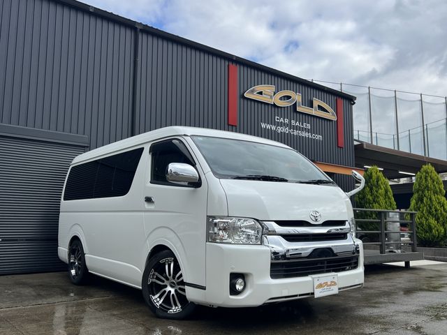 TOYOTA / HIACE wagon
