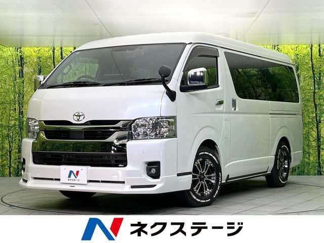 TOYOTA / HIACE van 4WD