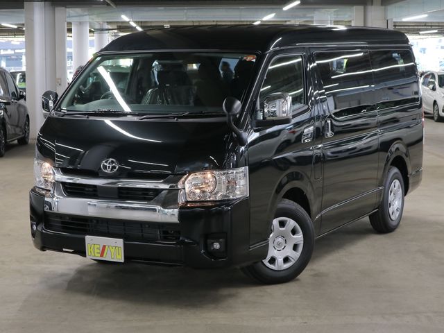 TOYOTA / HIACE wagon