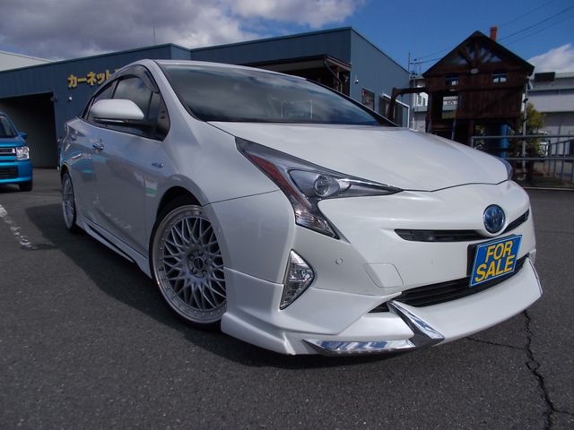 TOYOTA / PRIUS
