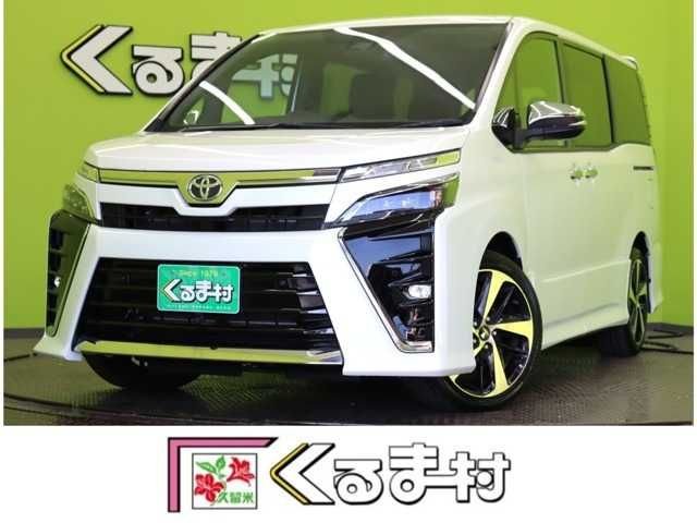 TOYOTA / VOXY