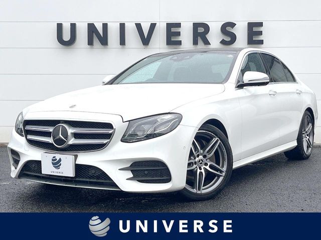 MERCEDES BENZ / MERCEDES BENZ E class sedan