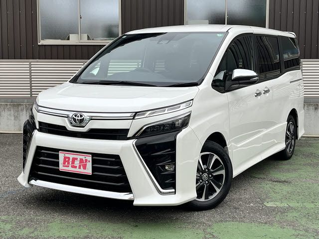 TOYOTA / VOXY