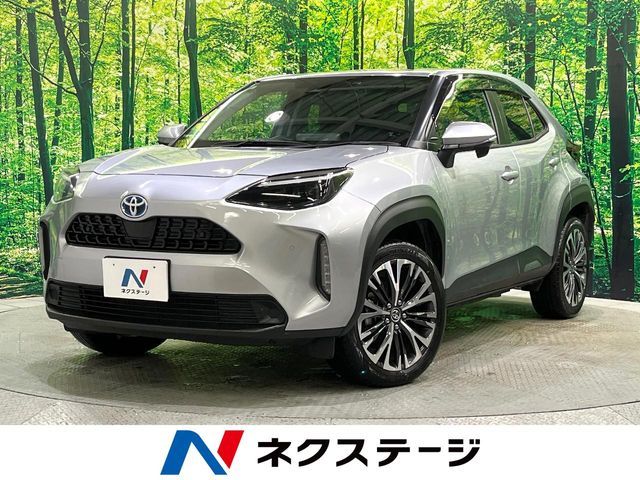 TOYOTA / YARIS CROSS HYBRID