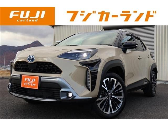 TOYOTA / YARIS CROSS HYBRID