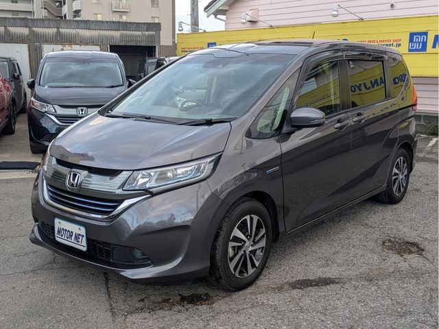 HONDA / FREED plus HYBRID 4WD