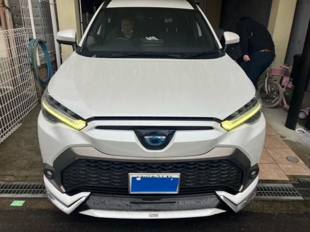 TOYOTA / COROLLA CROSS HYBRID