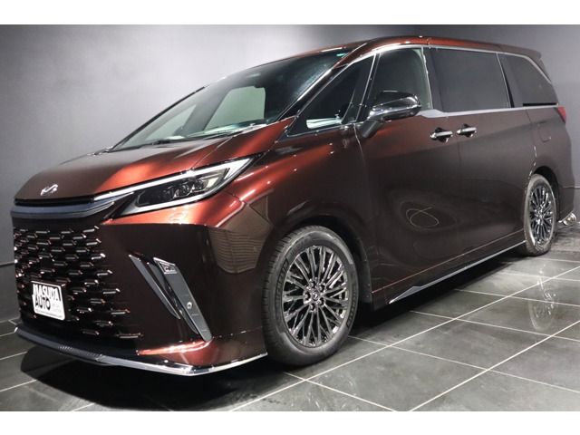 TOYOTA / ﾚｸｻｽ LM500h