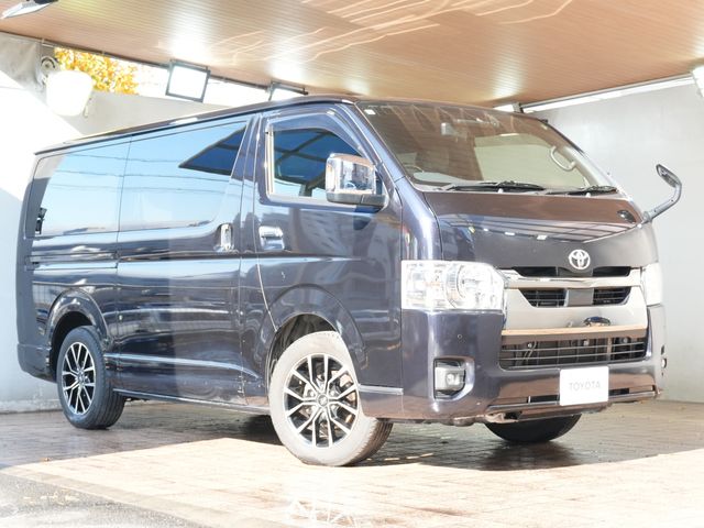 TOYOTA / HIACE van 2WD
