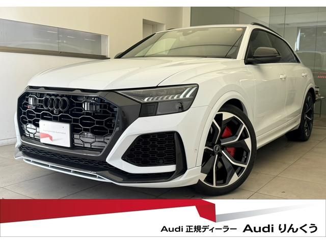 AUDI / AUDI RS Q8