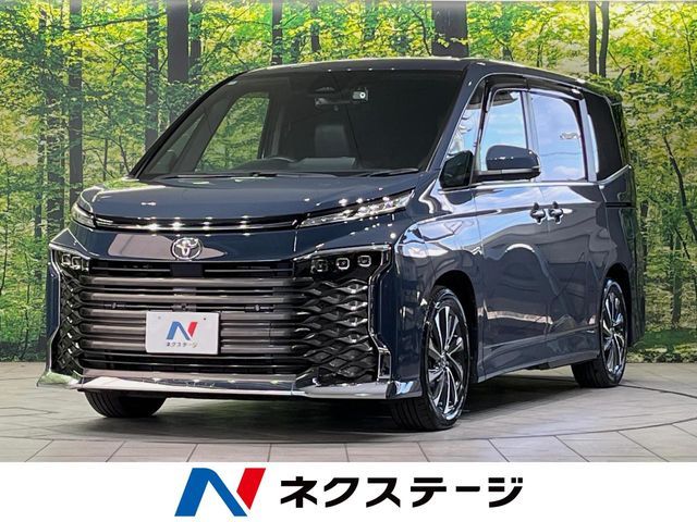 TOYOTA / VOXY