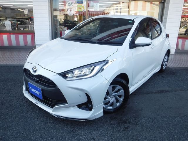 TOYOTA / YARIS HYBRID