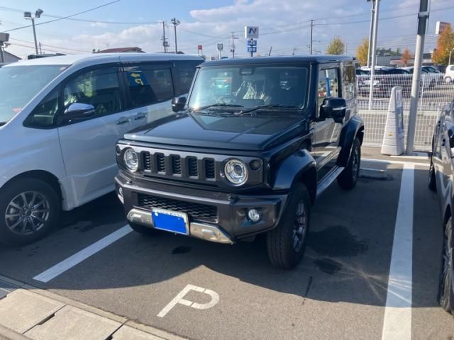 SUZUKI / JIMNY SIERRA