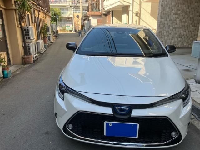 TOYOTA / COROLLA TOURING HYBRID