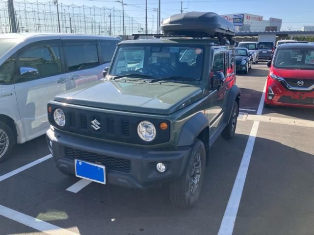 SUZUKI / JIMNY SIERRA