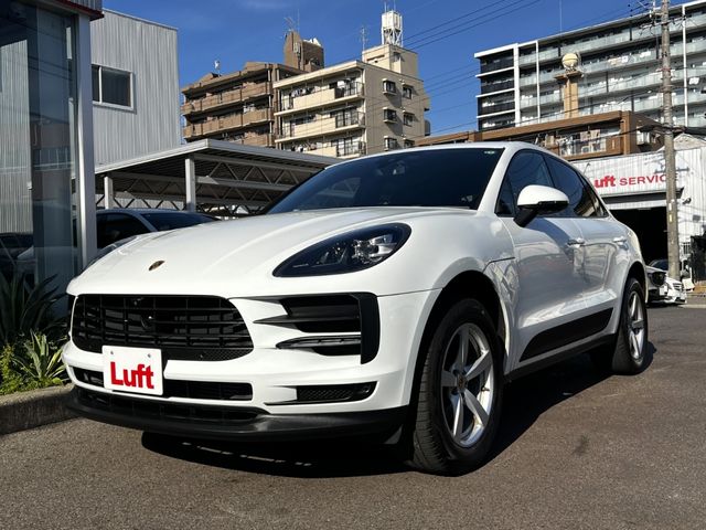 PORSCHE / PORSCHE Macan