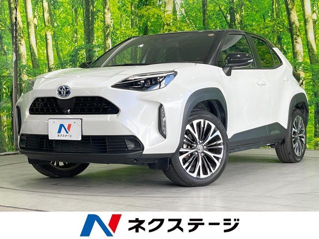 TOYOTA / YARIS CROSS HYBRID