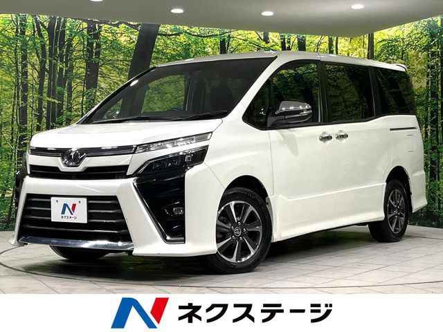 TOYOTA / VOXY 4WD