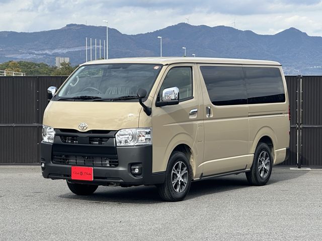 TOYOTA / HIACE van 2WD