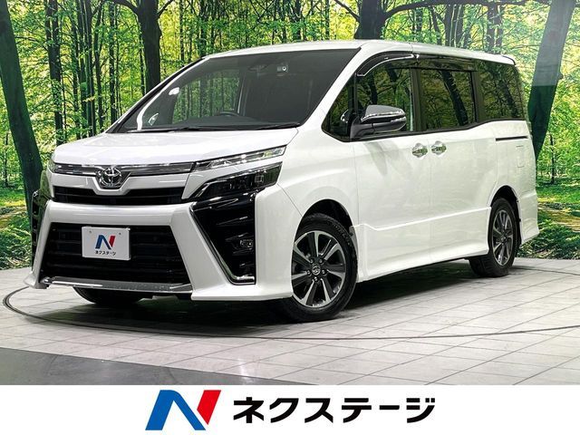 TOYOTA / VOXY