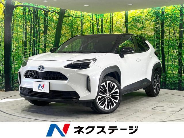 TOYOTA / YARIS CROSS HYBRID