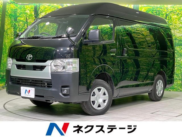 TOYOTA / HIACE van 4WD