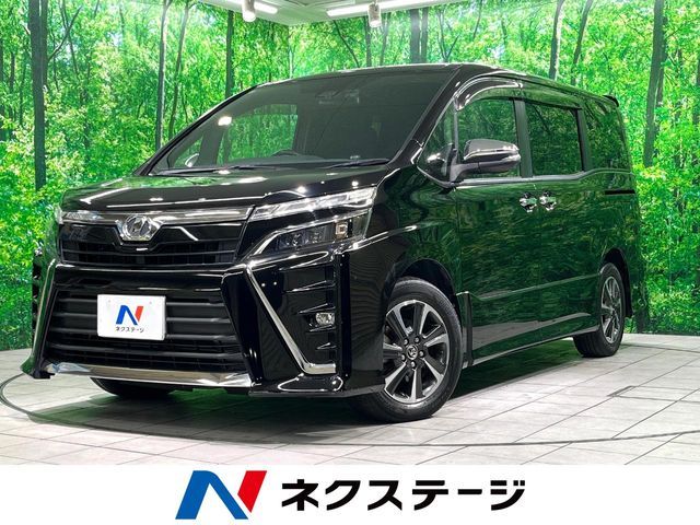 TOYOTA / VOXY