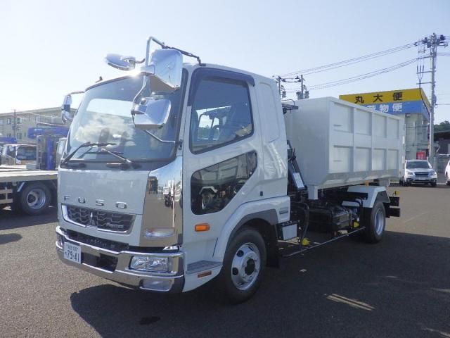 MITSUBISHI FUSOU / FIGHTER