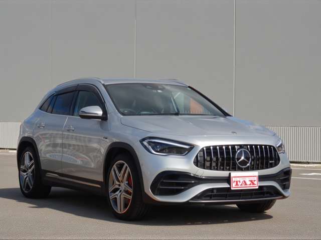 MERCEDES BENZ / MERCEDES AMG GLA class