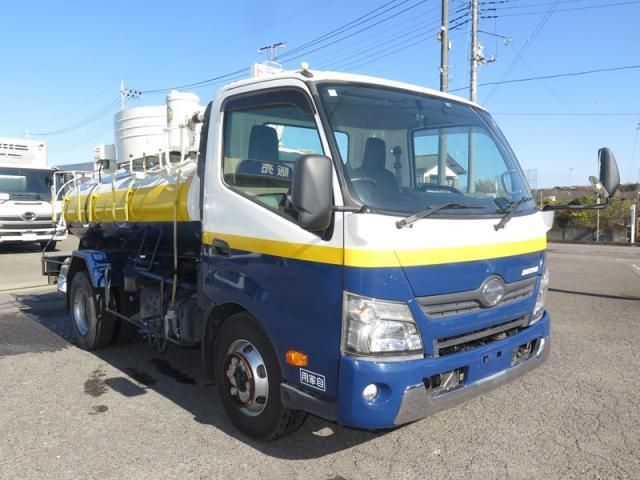 HINO / DUTRO