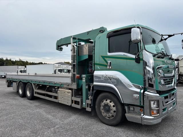 ISUZU / GIGA
