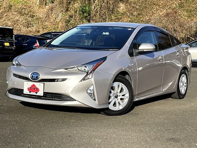 TOYOTA / PRIUS