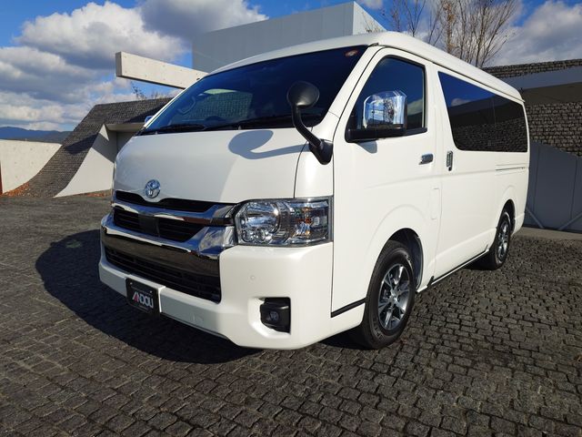 TOYOTA / HIACE van 2WD